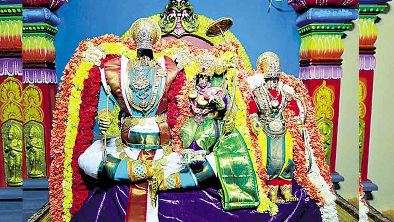 Bhadrachalam | మాడవీధుల్లో ఊరేగి మిథిలా ప్రాంగణానికి భద్రాచల రామయ్య