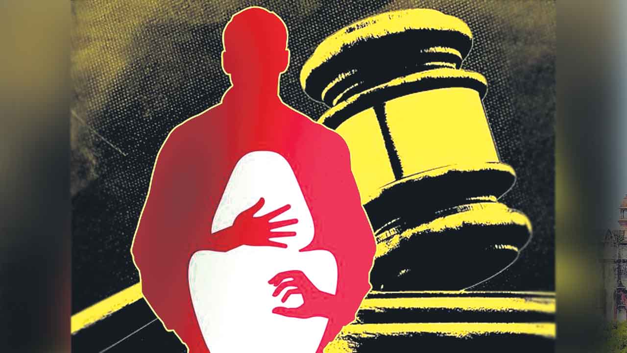 CJI Chandrachud | మహిళా న్యాయమూర్తికి లైంగిక వేధింపులు.. హైకోర్టు నుంచి నివేదిక కోరిన సీజేఐ