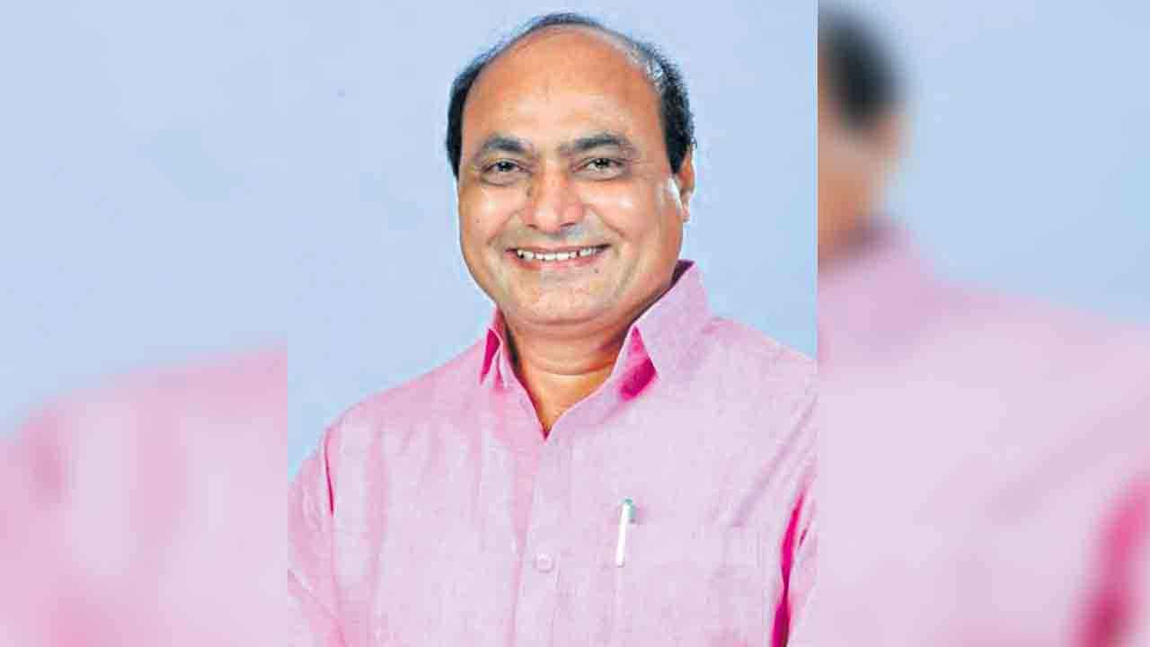 స్థానిక సంస్థలకే సంపూర్ణ అధికారాలివ్వాలి