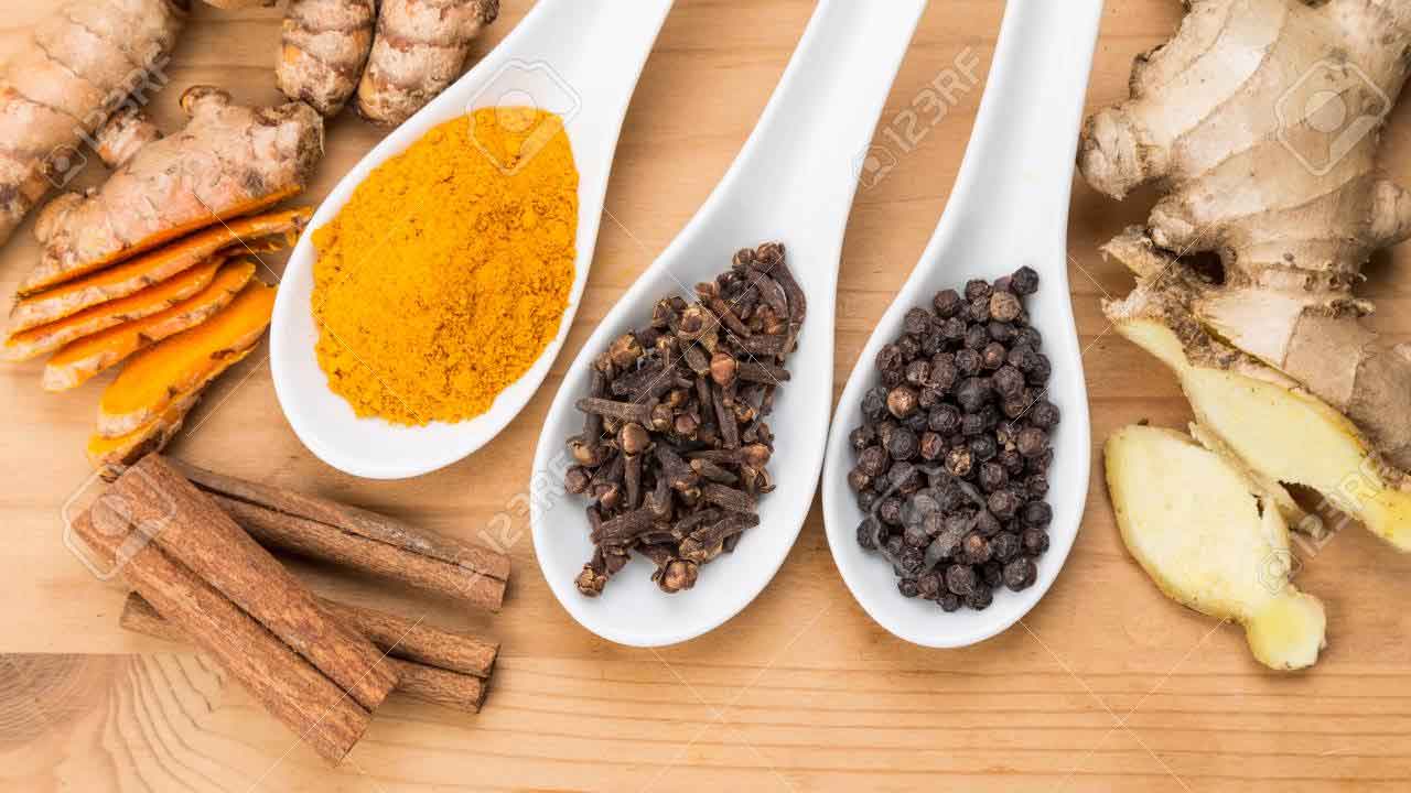 Health Tips | చలికాలంలో తరచూ అనారోగ్యానికి గురవుతున్నారా ? పోపుల డబ్బాలో ఇవి ఉంటే సమస్యలన్నీ పరార్
