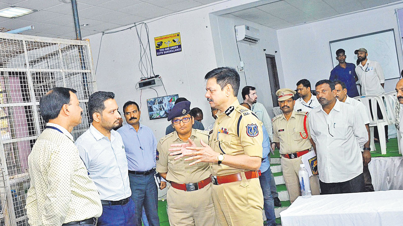 కౌంటింగ్‌కు ఏర్పాట్లు పూర్తి