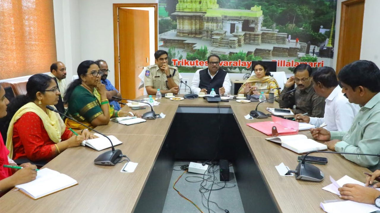 ప్రజా పాలనను పకడ్బందీగా నిర్వహించాలి