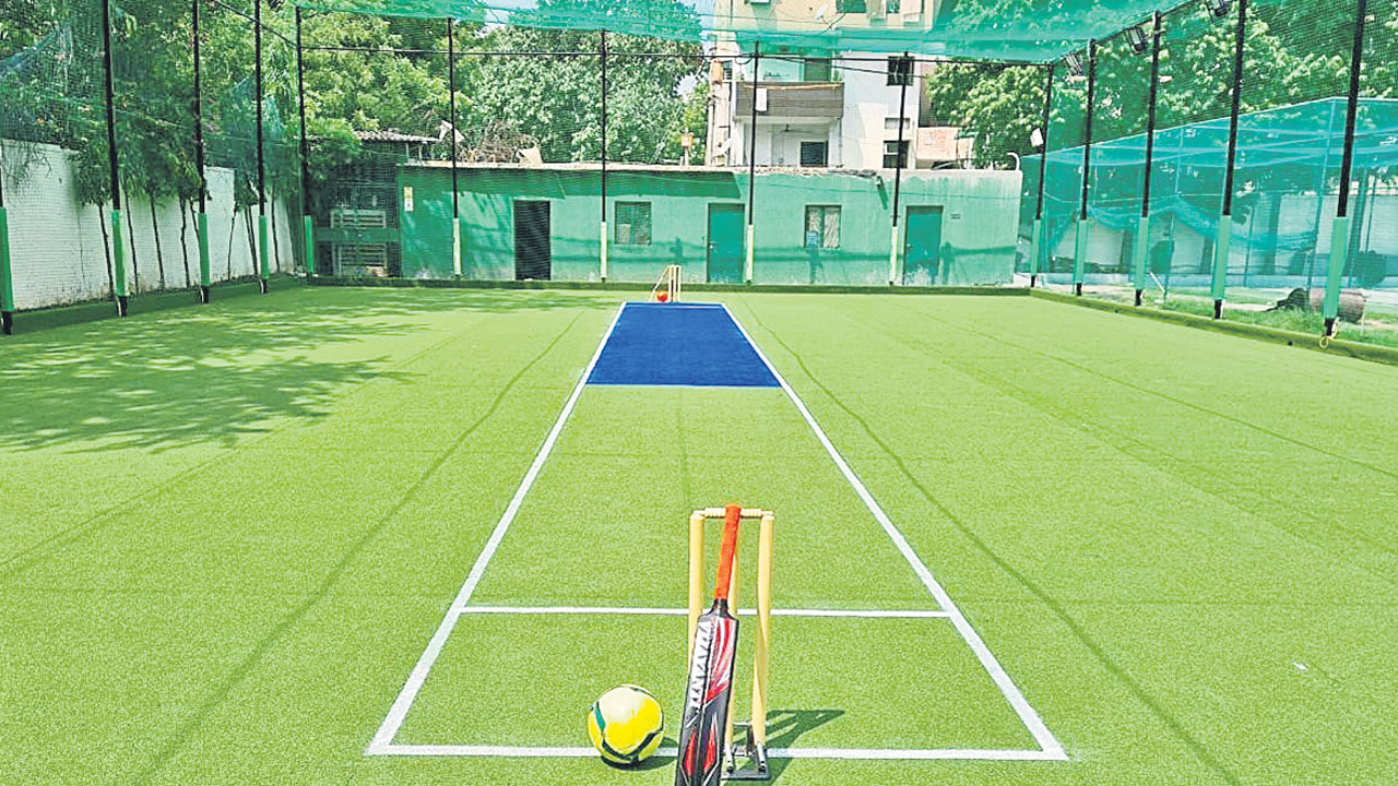 బాక్స్‌ క్రికెట్‌కు భలేక్రేజీ