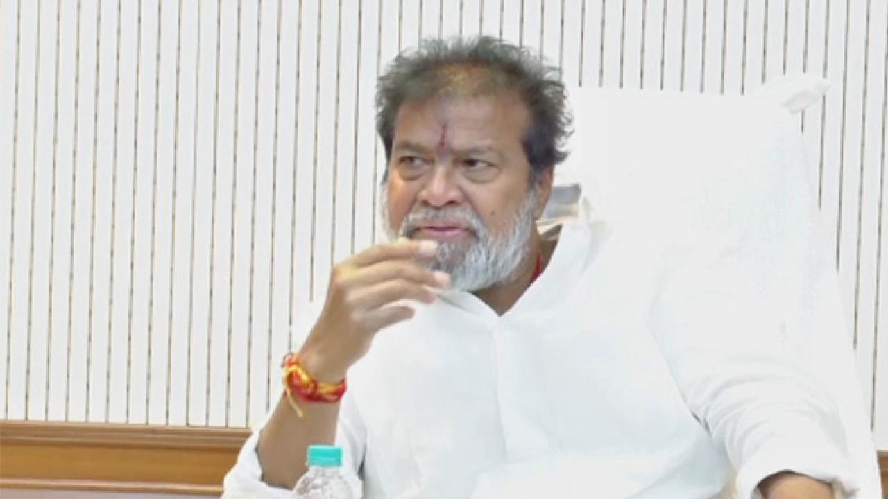 PHC | పీహెచ్‌సీలను బలోపేతం చేయాలి : మంత్రి దామోదర