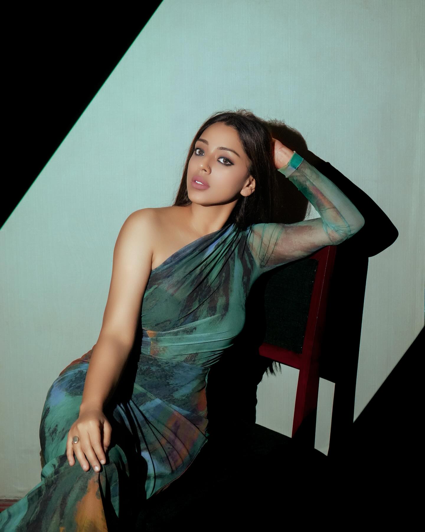 ( Photos : Instagram )