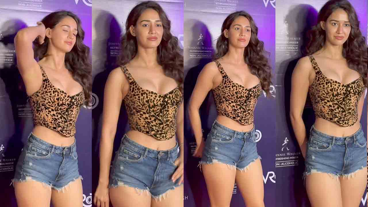 Disha Patani | దిశాపటానీ అందాలకు దాసోహమవ్వాల్సిందే.. ట్రెండింగ్లో ఫొటోలు, విజువల్స్