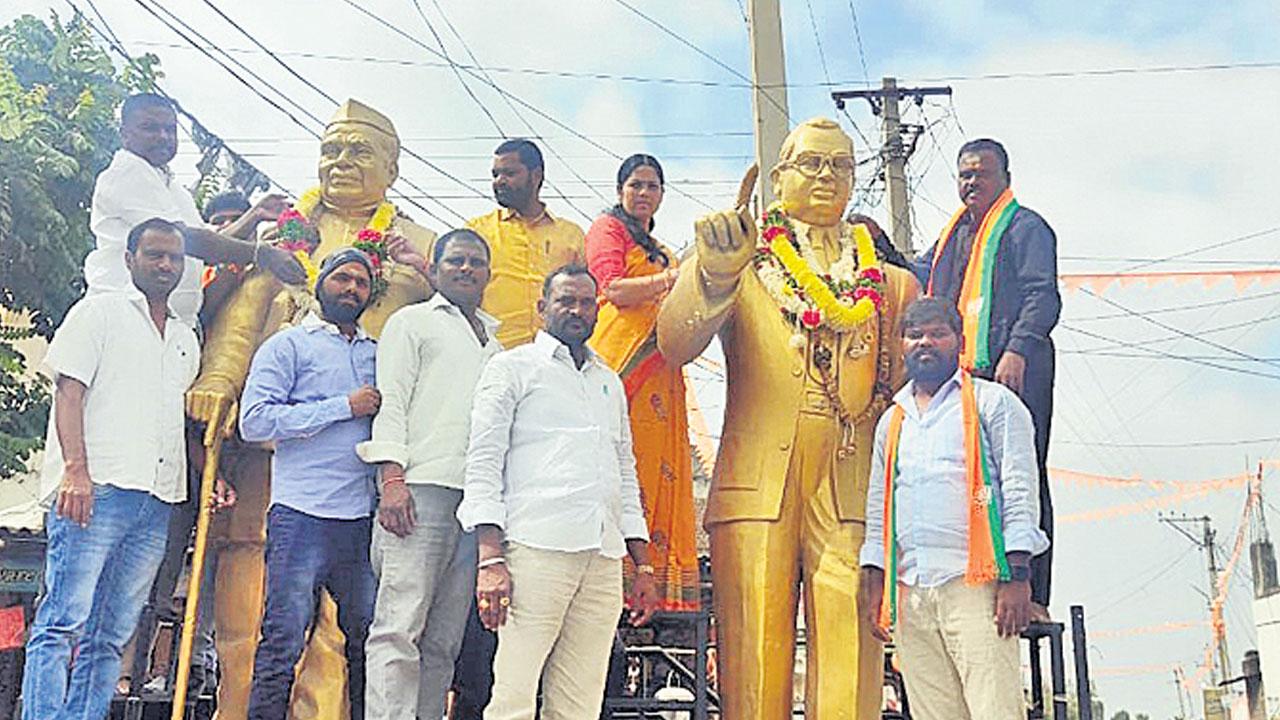 అంబేద్కర్‌ స్ఫూర్తిని కొనగించాలి