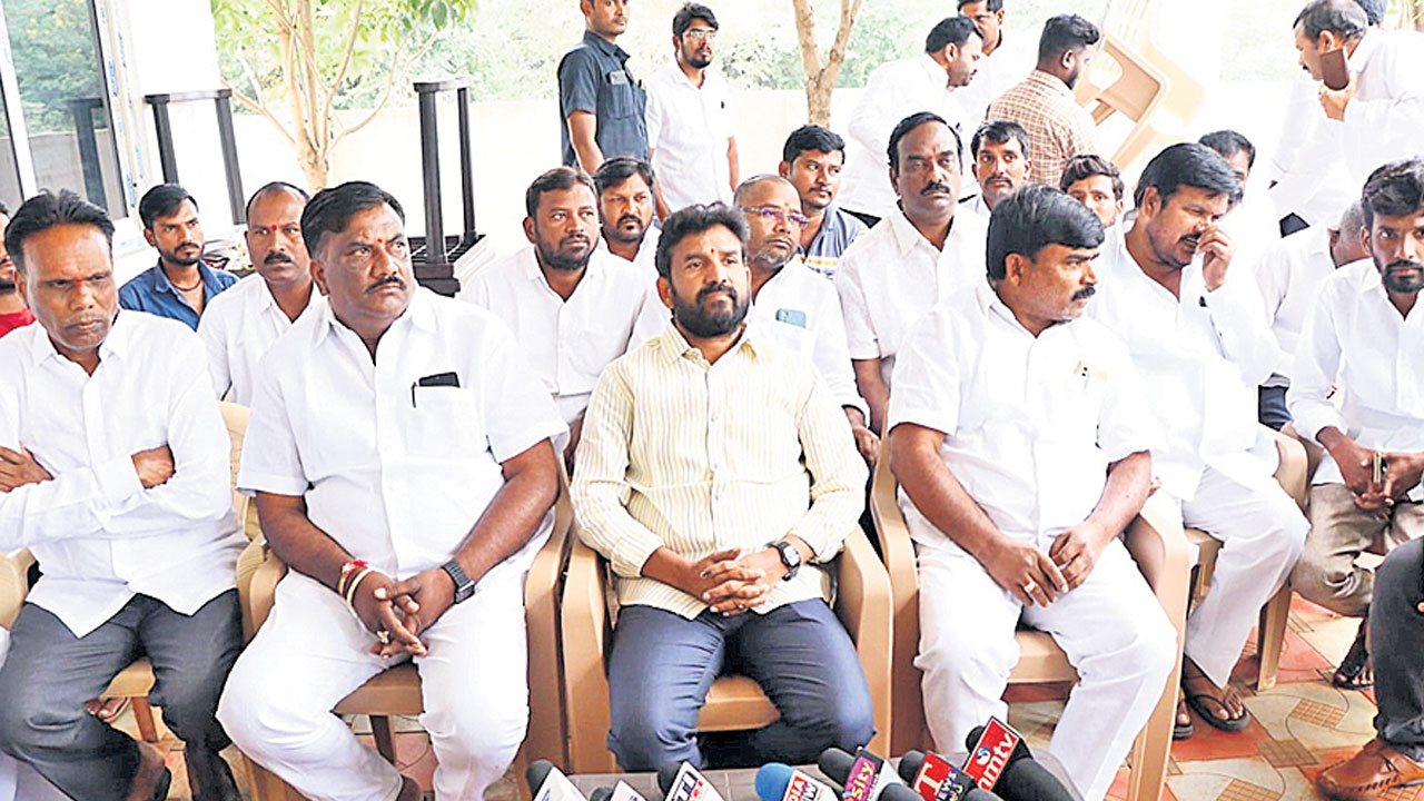 అధైర్య పడొద్దు అండగా ఉంటా