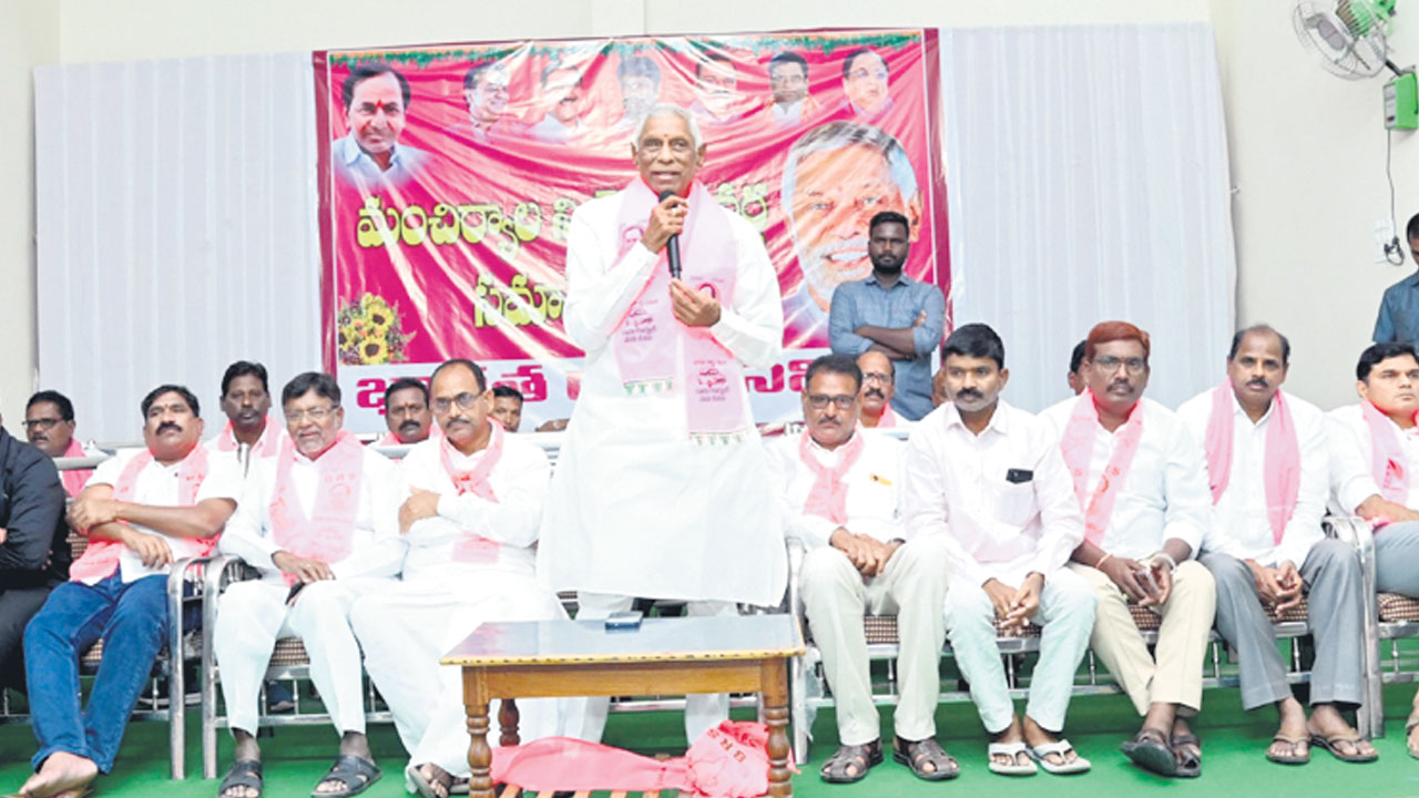 అధైర్య పడొద్దు.. అండగా ఉంటాం