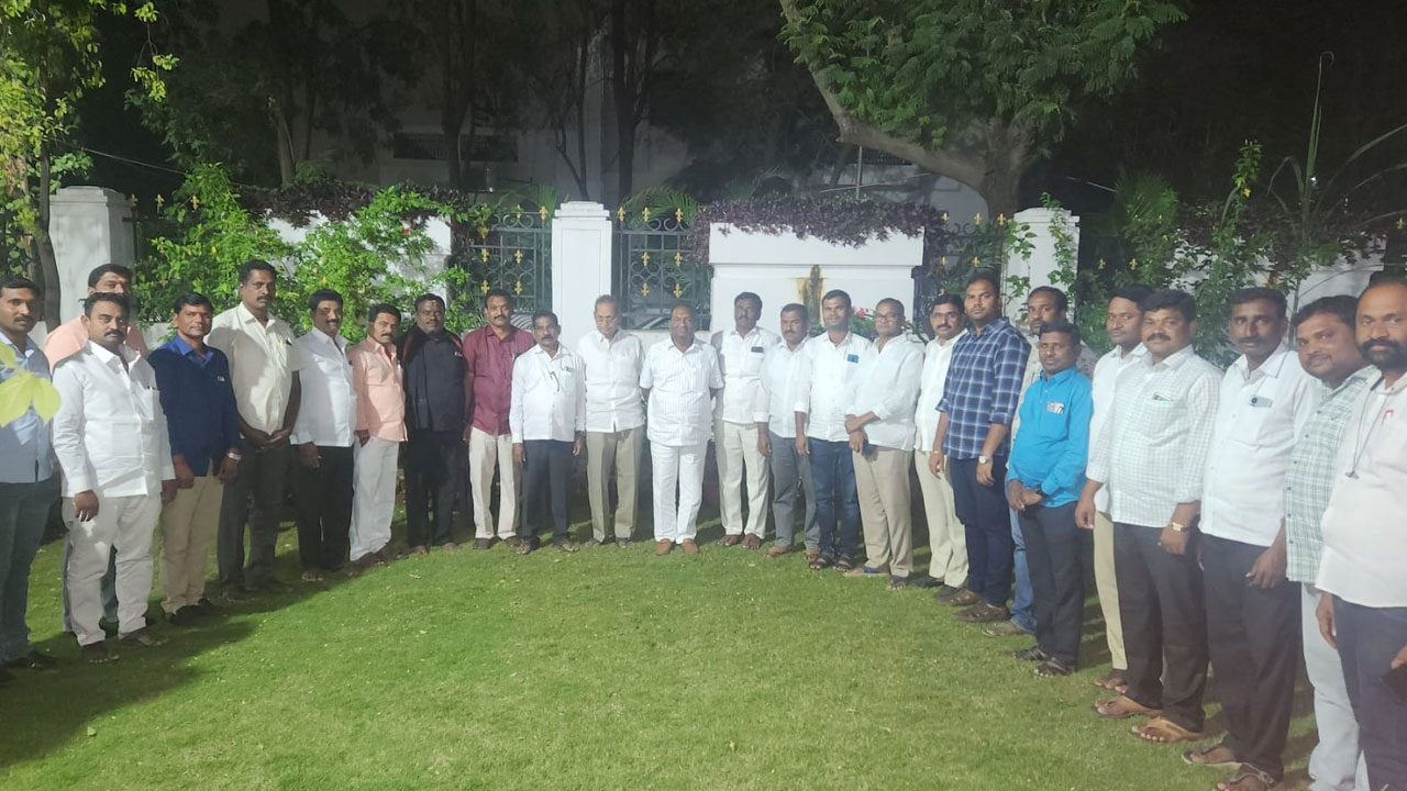 స్థానిక ఎన్నికలకు సన్నద్ధం కావాలి