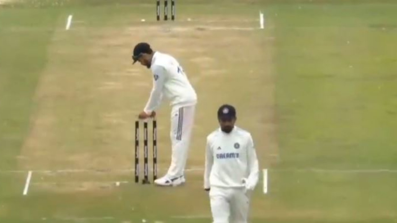 INDvsSA 1st Test:  బెయిల్స్‌పై మంత్రమేసిన కోహ్లీ.. జోర్జిని ఔట్‌ చేసేందుకు భలే ట్రిక్‌..