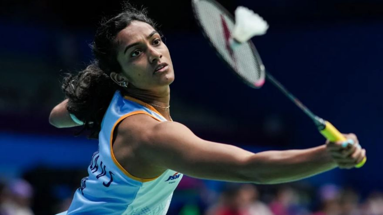 PV Sindhu: ఆటలో విఫలమవుతున్నా సంపాదనలో మేటి.. అత్యధికంగా సంపాదించే మహిళా అథ్లెట్లలో  సింధూకు 16వ స్థానం