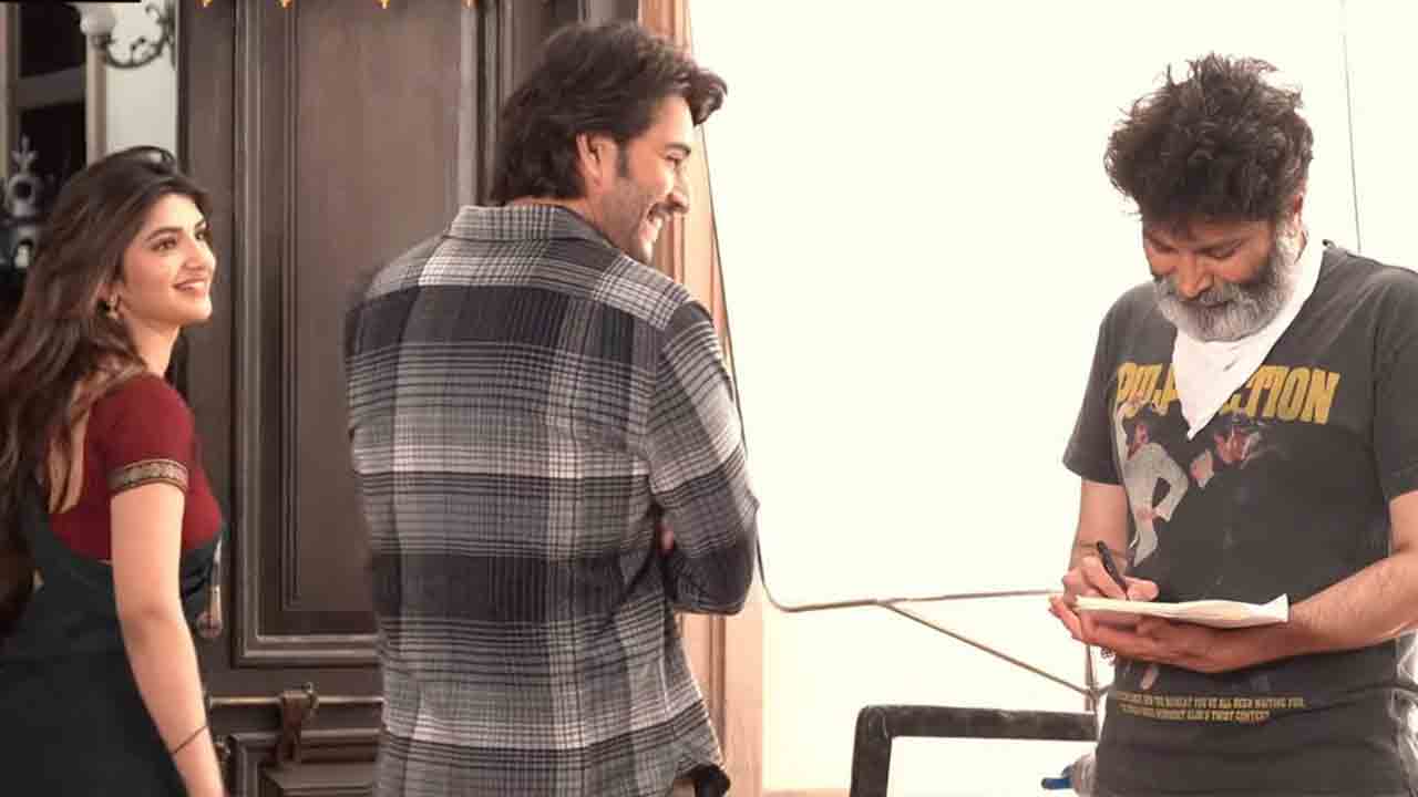 Guntur kaaram | మహేశ్ బాబు గుంటూరు కారం నుంచి ఓ మై బేబి లిరికల్ వీడియో సాంగ్‌