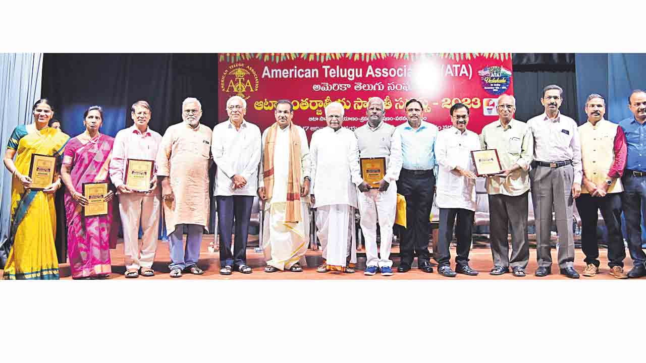 తెలుగు భాష, సంస్కృతిని కాపాడుకోవాలి