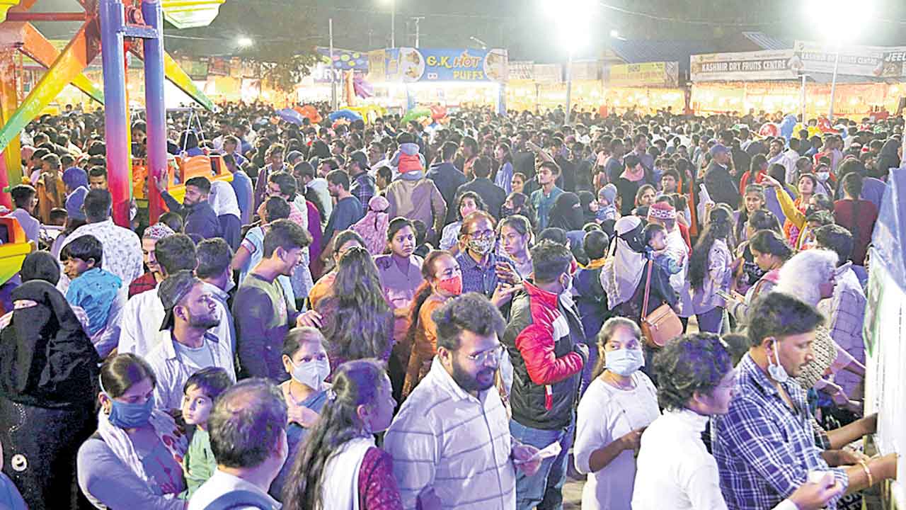 జనవరి 1 నుంచి పారిశ్రామిక ప్రదర్శన