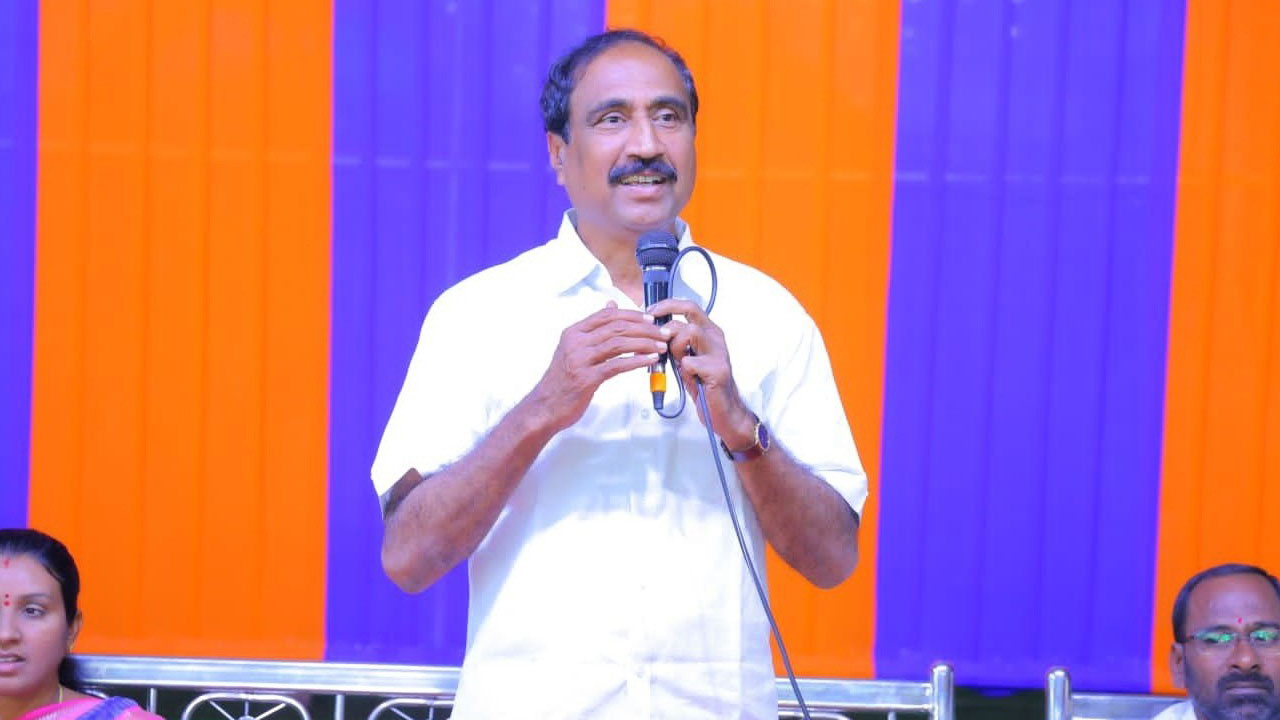 పార్టీ పటిష్టానికి కలిసికట్టుగా కృషి చేయాలి