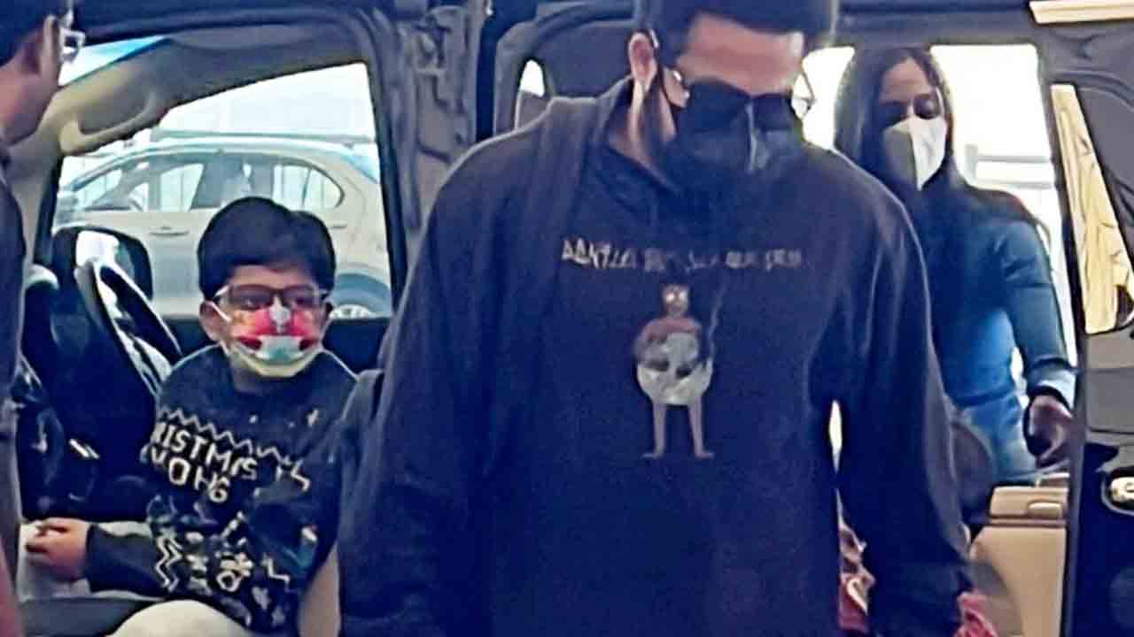 Jr NTR | న్యూఇయర్ వెకేషన్‌కు తారక్‌ ఫ్యామిలీ.. ఇంతకీ ఎక్కడికెళ్లిందో తెలుసా..?