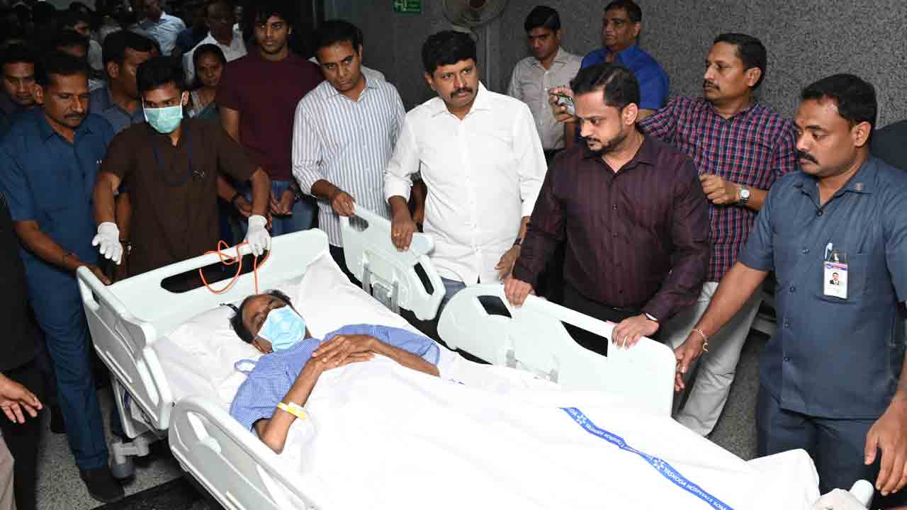 KCR | కేసీఆర్‌కు తుంటి ఎముక మార్పిడి శస్త్ర చికిత్స విజయవంతం