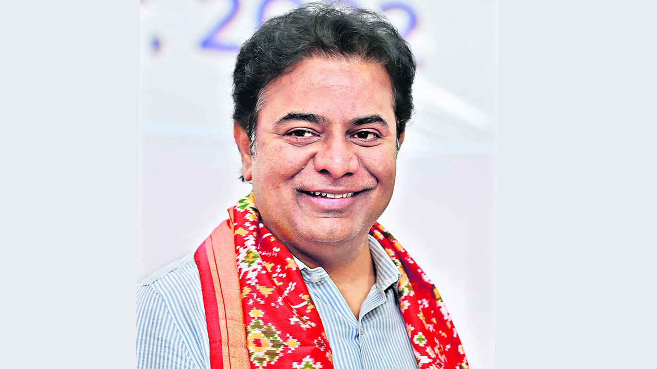 రామన్న వెంటే.. సిరిసిల్ల ప్రజలు