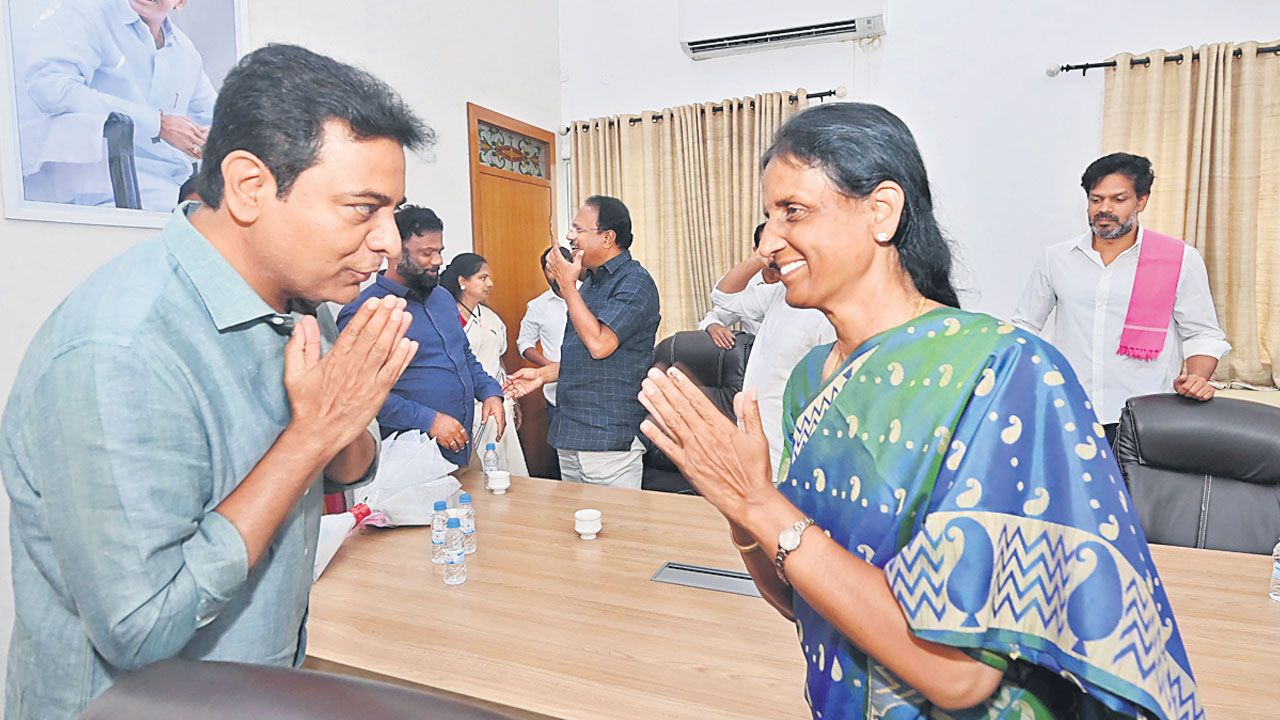 ఎమ్మెల్యే సబితారెడ్డికి కేటీఆర్‌ అభినందనలు