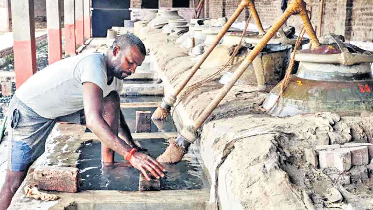 భారతీయ పరిమళం విశ్వవ్యాప్తం