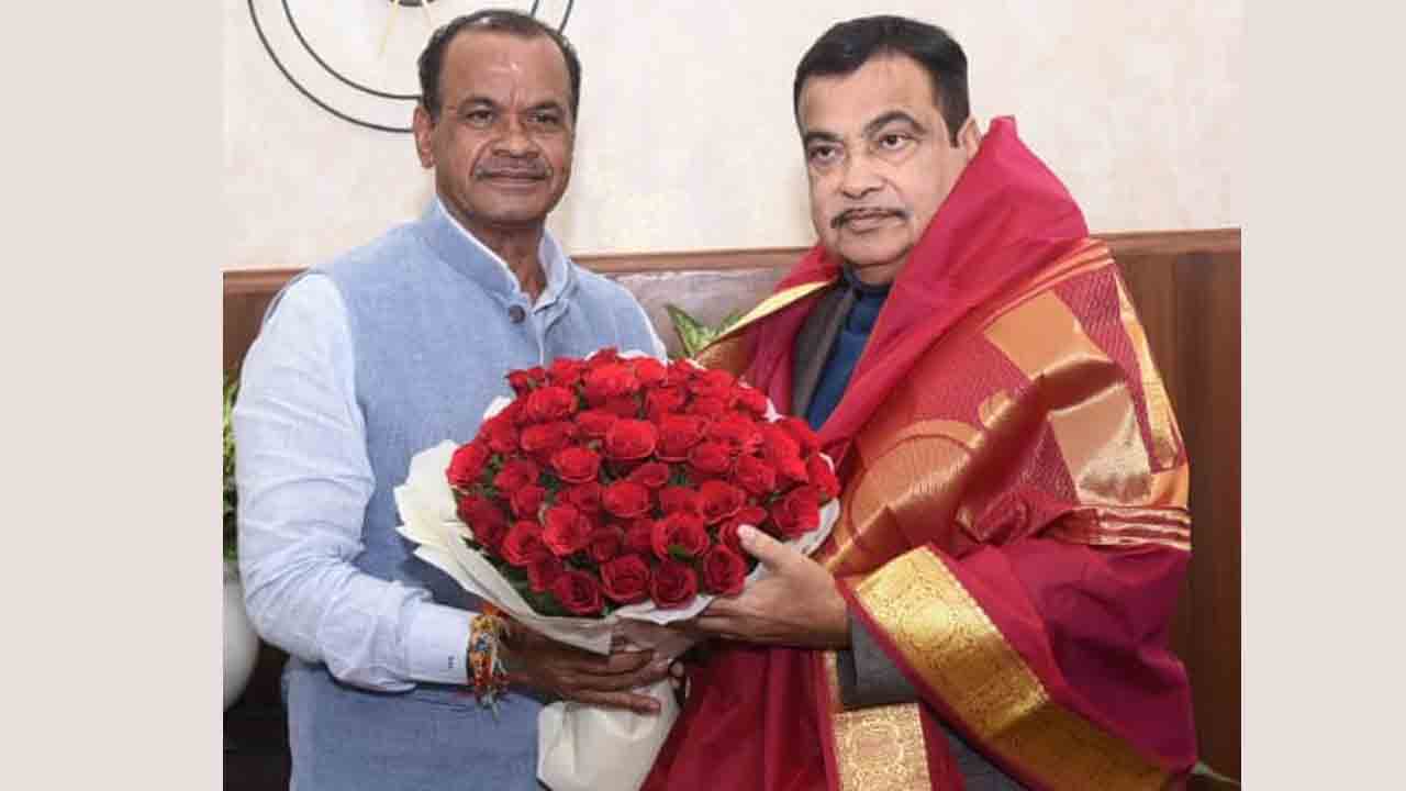 14 రాష్ట్ర రోడ్లను నేషనల్‌ హైవేలుగా మార్చండి