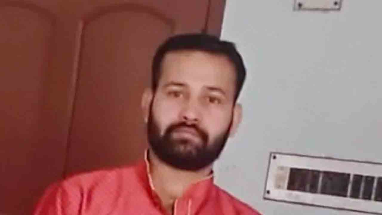 Lalit Jha | పార్ల‌మెంట్‌లో క‌ల‌ర్ స్మోక్ దాడి.. ప‌రారీలో ప్ర‌ధాన వ్యూహ‌క‌ర్త ల‌లిత్ ఝా..!