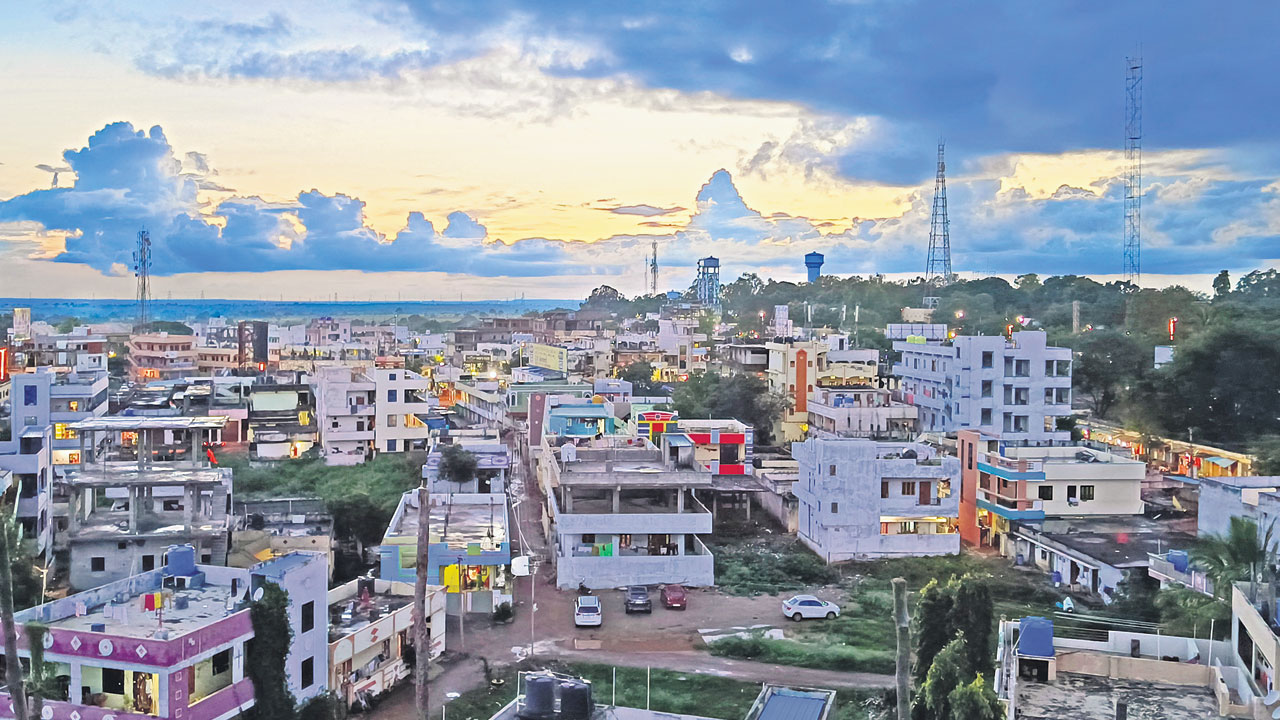 లోక్‌ సభకు కసరత్తు..