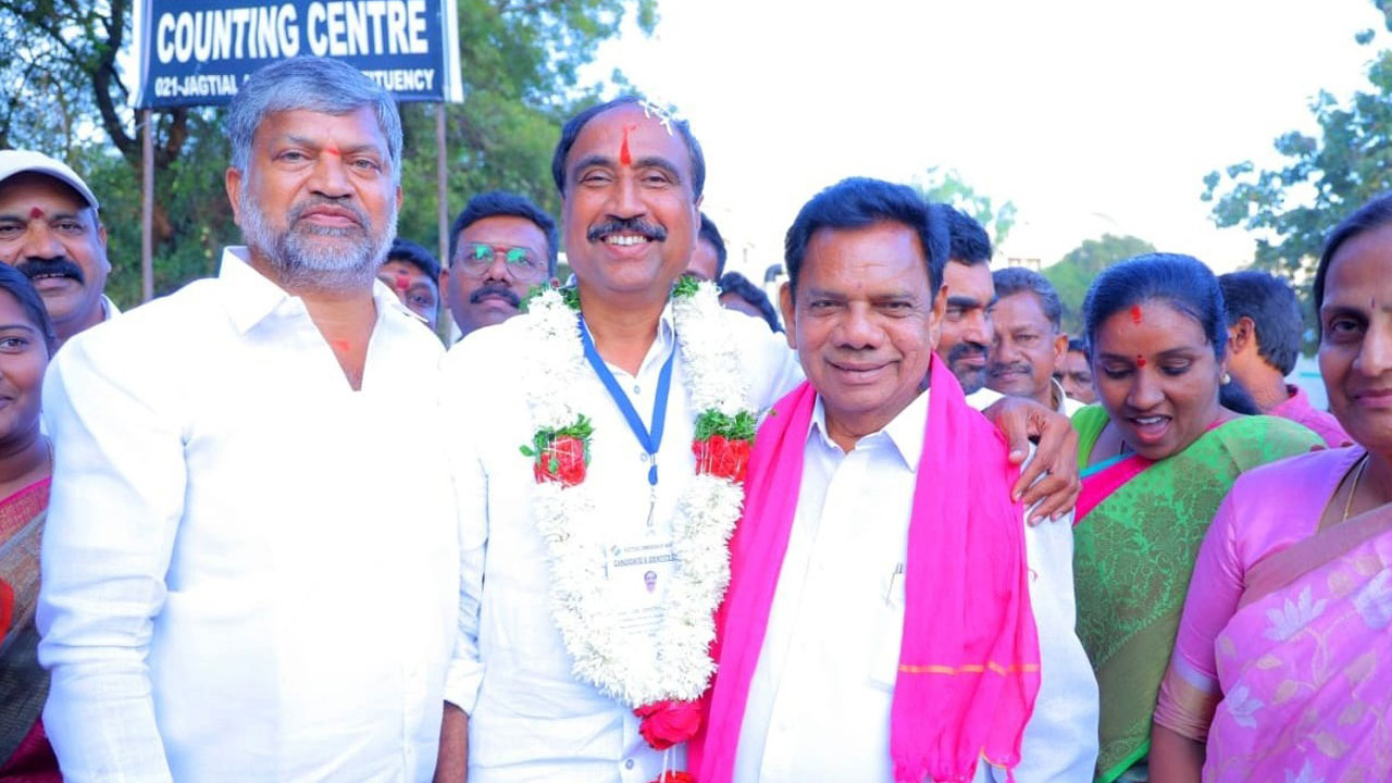 జగిత్యాలలో సంజయ్‌ విజయోత్సాహం