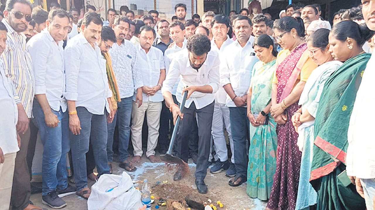 అభివృద్ధికి కలిసికట్టుగా పని చేయాలి