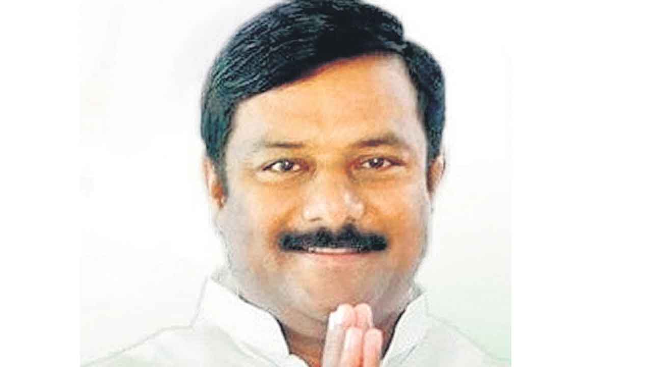 B tax | బీ ట్యాక్స్‌ పేరుతో వసూళ్లకు పాల్పడుతున్న కాంగ్రెస్‌ పార్టీ : మహేశ్వర్‌ రెడ్డి