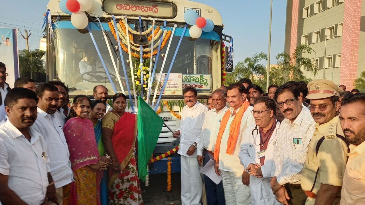 కేంద్ర ,రాష్ట్ర ప్రభుత్వాల సహకారంతోనే ‘ఆరోగ్యశ్రీ’