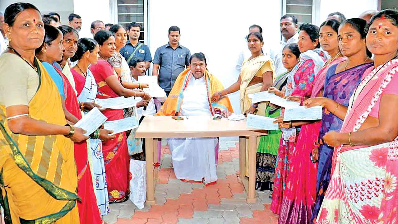 ఆడబిడ్డల కష్టాలు తీర్చేందుకే కల్యాణలక్ష్మి