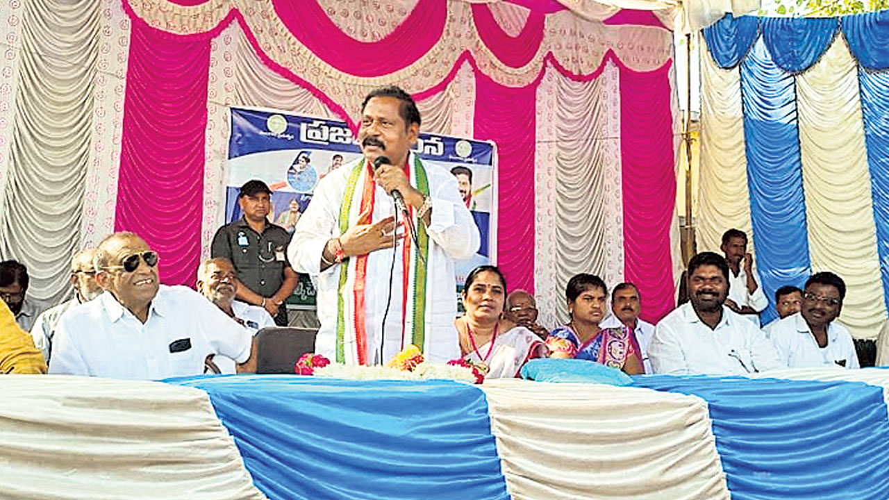 హామీలను తప్పకుండా నెరవేరుస్తాం