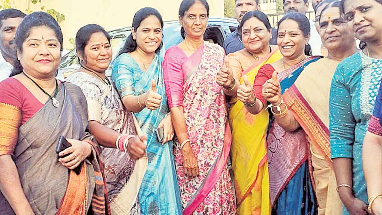 మహేశ్వరంలో సబితారెడ్డి గెలుపు