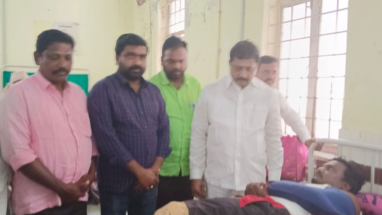 సురేశ్‌పై దాడిని తీవ్రంగా ఖండిస్తున్నాం