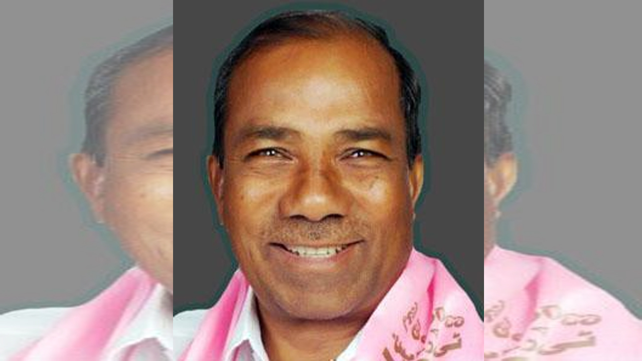 Telangana Assembly Elections | జహీరాబాద్‌లో బీఆర్‌ఎస్ అభ్యర్థి మాణిక్‌రావు ముందంజ