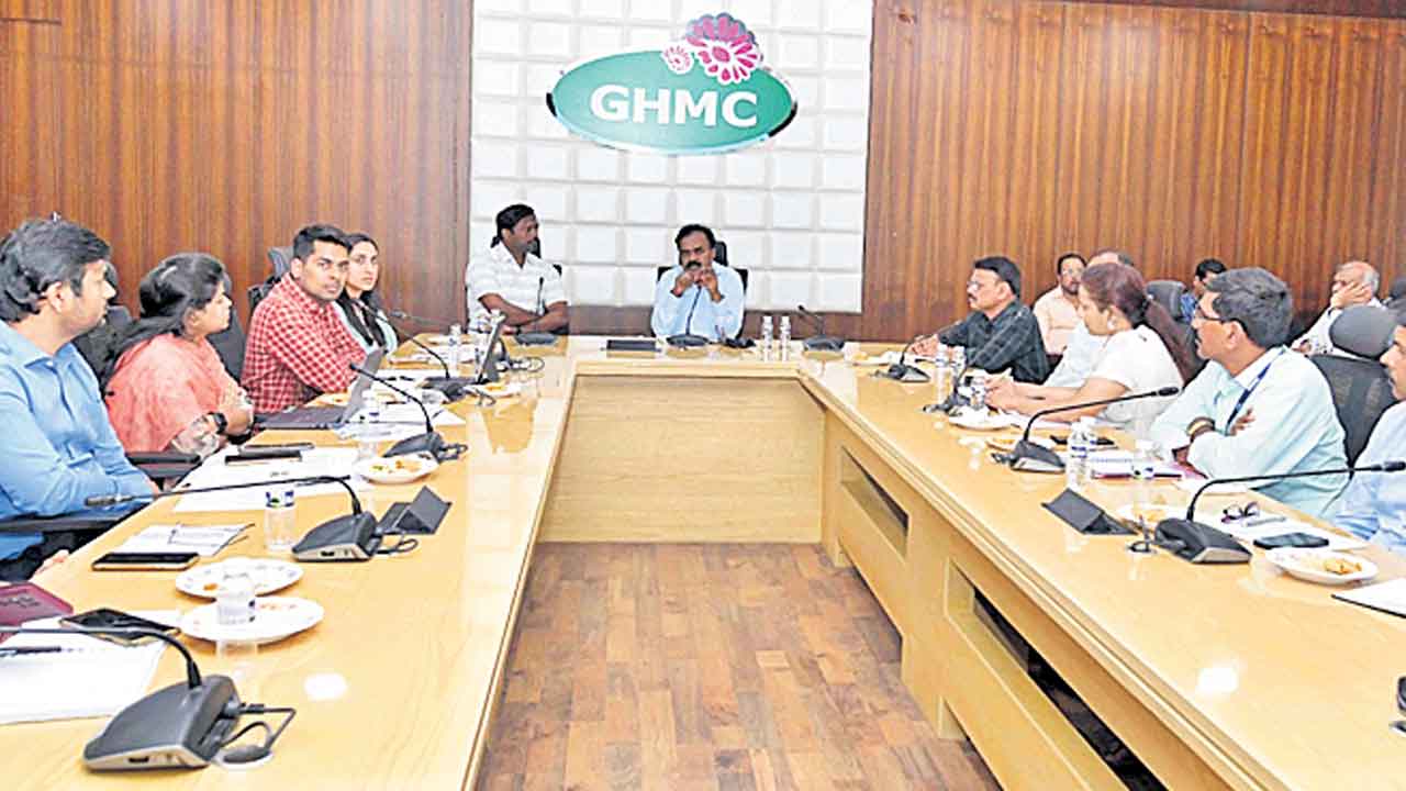 గ్రేటర్‌లో ప్రజాపాలనపై సమీక్ష