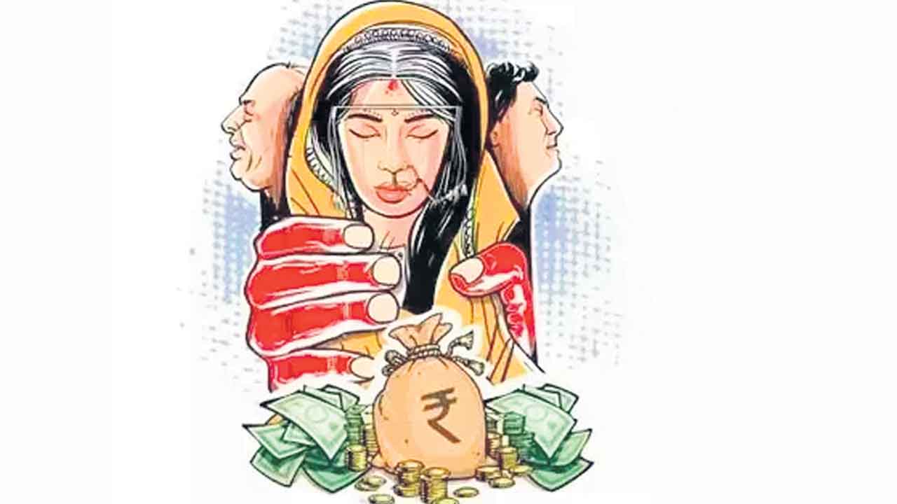 Dowry Deaths | దేశంలో ప్రతిరోజూ 18 వరకట్న మరణాలు.. బీజేపీ పాలిత యూపీలోనే అధికం