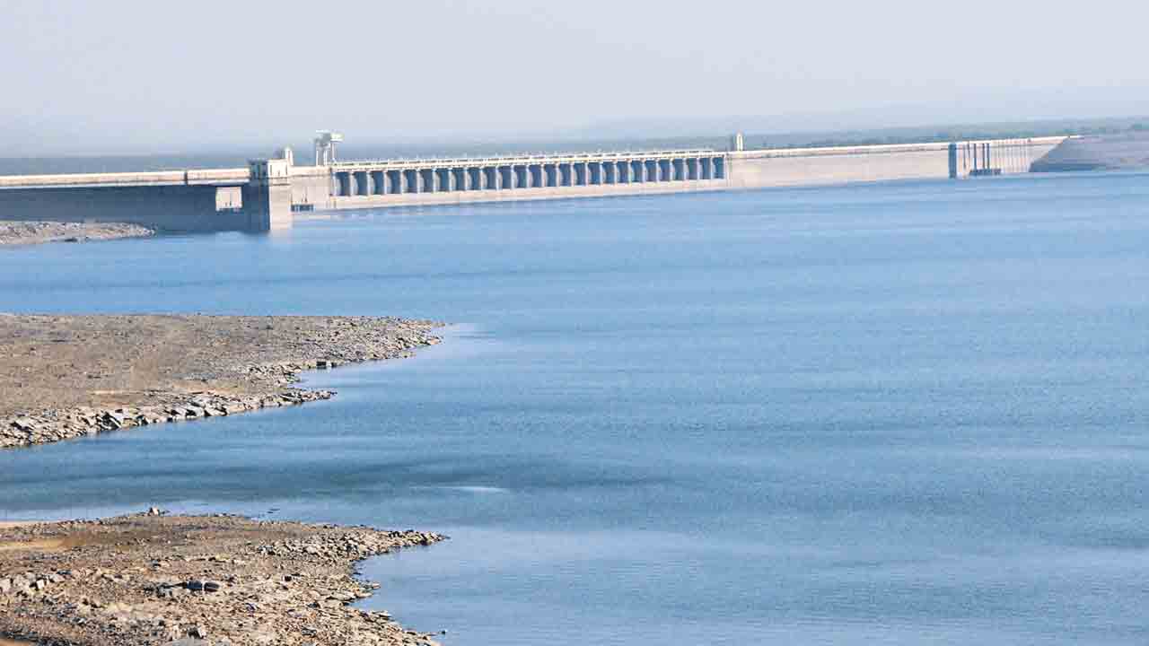 Drinking Water Problem | హైదరాబాద్‌కు తాగునీటి గండం..!  సాగర్‌లో తగ్గుతున్న నీటిమట్టం..!