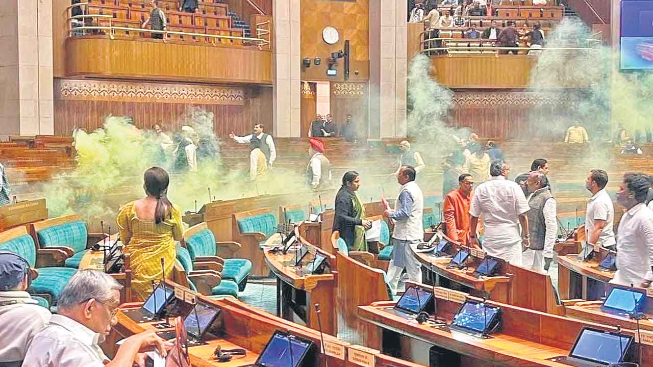 2023 Year Ender | మణిపూర్‌ మంటలు.. పార్లమెంట్‌ సెగలు.. 2023లో దేశంలో కీలక పరిణామాలు