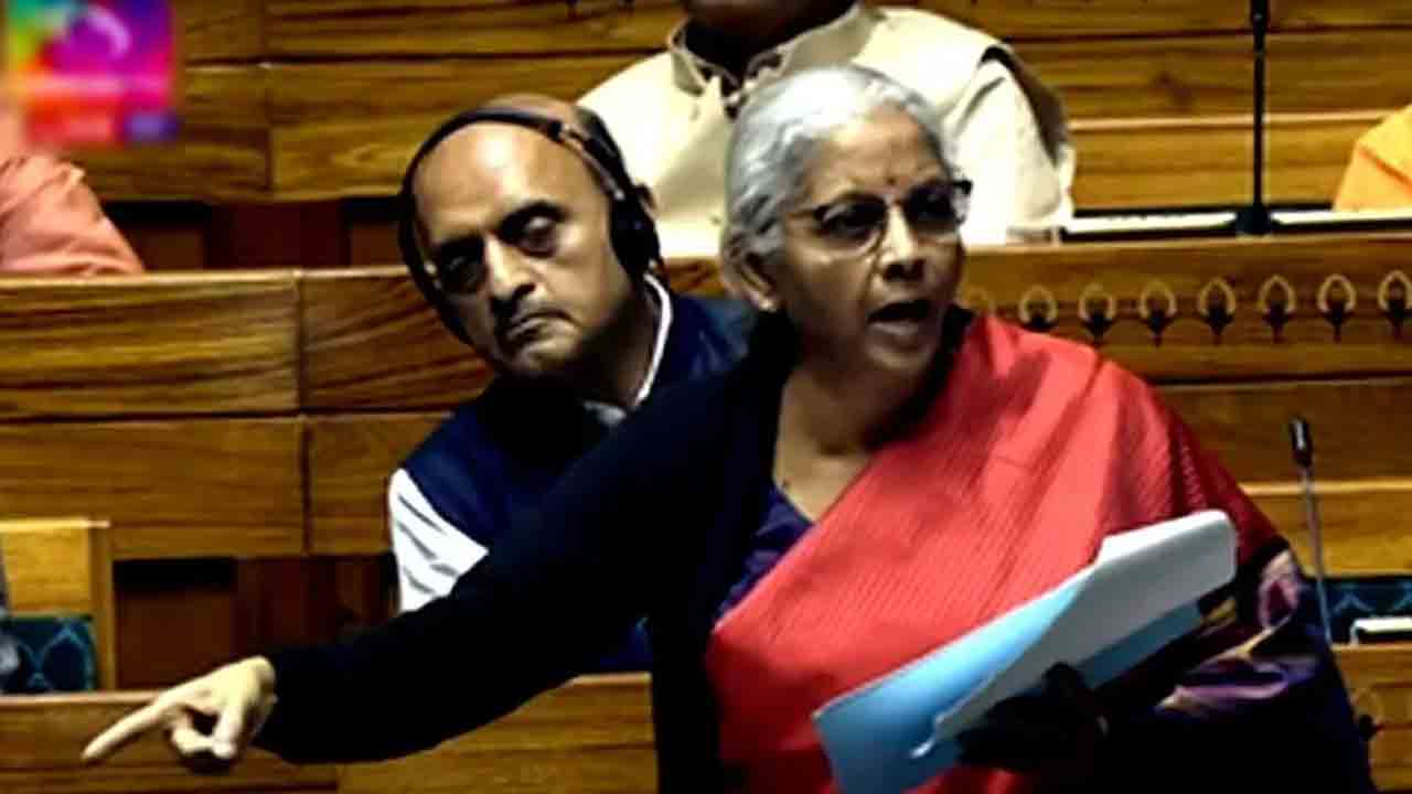 Loan apps | గూగుల్‌ 2,500 లోన్‌ యాప్స్‌ను తొలగించింది: నిర్మలా సీతారామన్‌