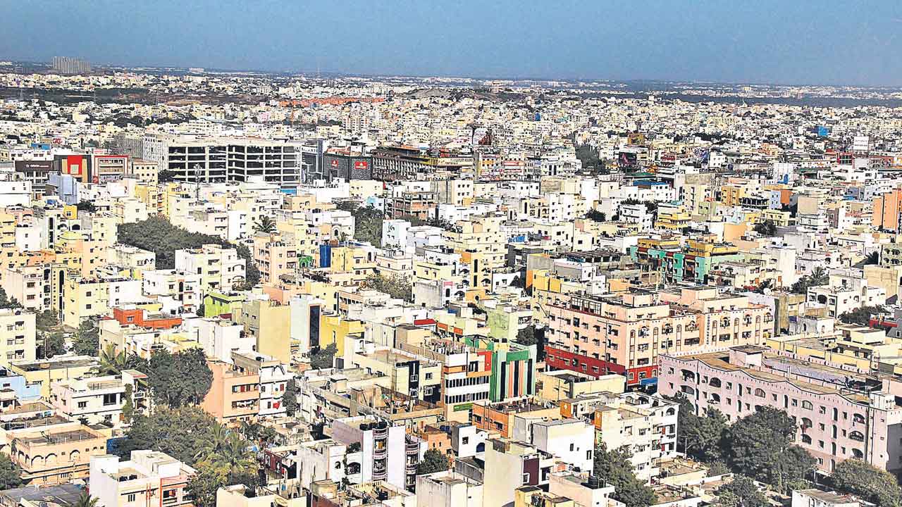 Readymade House | రెడీమేడ్‌ ఇండ్లకు యమ క్రేజ్‌.. రెడీ టూ మూవ్‌ ప్రాజెక్టులకు హైదరాబాదీల మొగ్గు