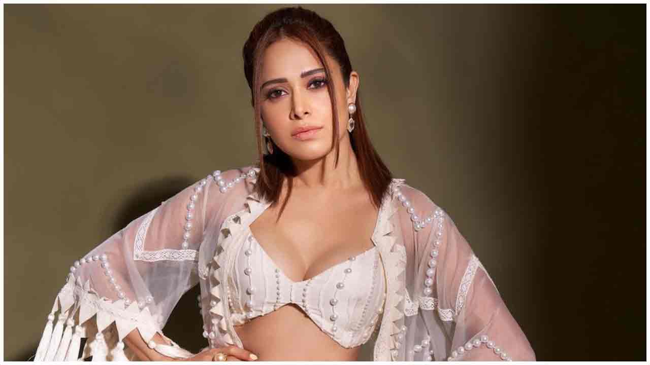 Nushrratt Bharuccha | కంటి చూపుతో చంపేస్తున్న నుష్రత్ బరుచా..