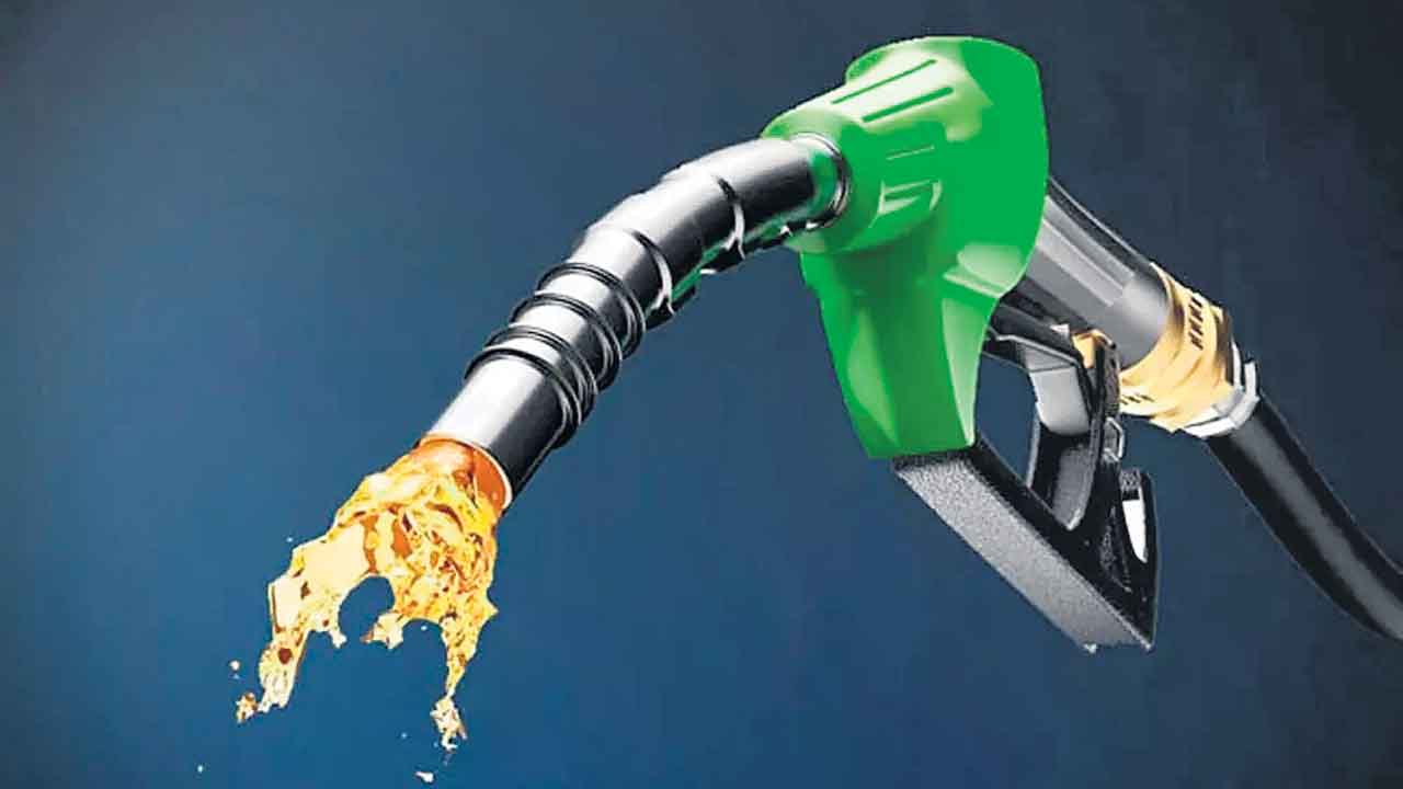 Petrol-Diesel Price | వాహనదారులకు గుడ్‌న్యూస్‌.. త్వరలో తగ్గనున్న పెట్రోల్‌, డీజిల్‌ ధరలు..!