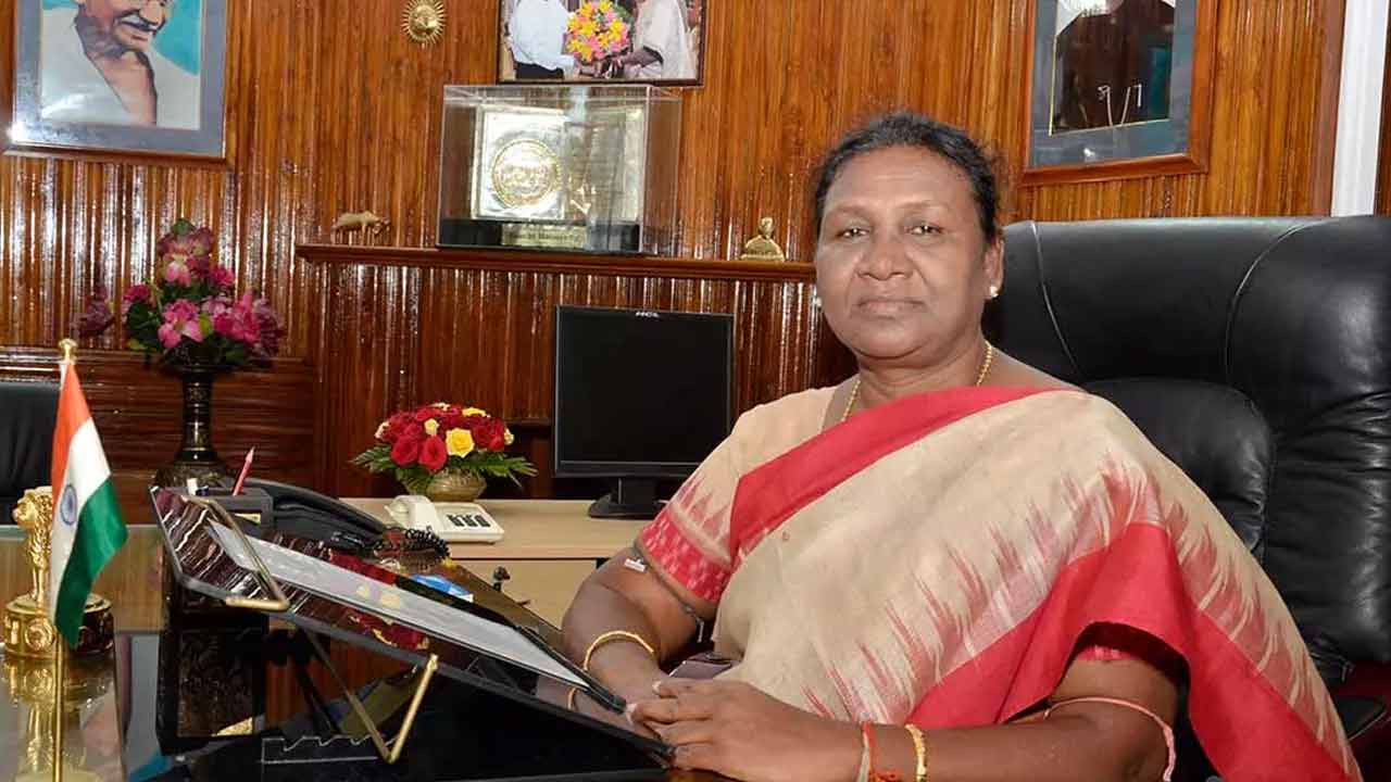 President Murmu | గుణ రోడ్డు ప్రమాద మృతులకు సంతాపం తెలిపిన రాష్ట్రపతి
