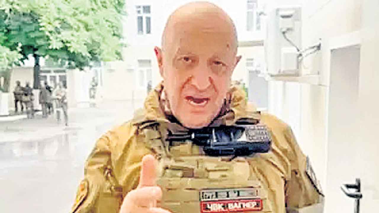 Yevgeny Pregozhin | యాక్సిడెంట్‌ కాదు.. విమానానికి బాంబు పెట్టి లేపేశారు.. ప్రిగోజిన్‌ మరణంపై సంచలన విషయాలు బయటకు!