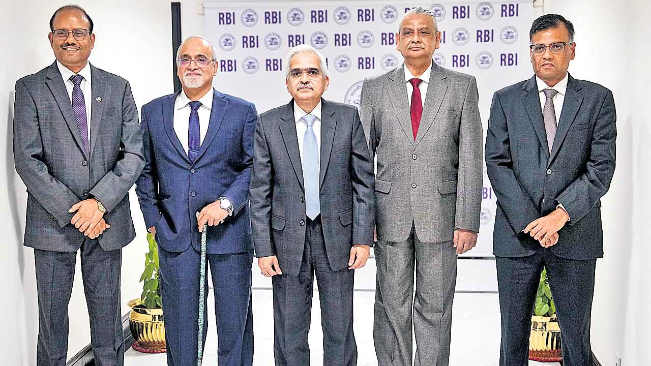 RBI | వడ్డీ రేట్లు తగ్గించం.. ద్రవ్యోల్బణం అదుపే మా ప్రాధాన్యత: ఆర్బీఐ గవర్నర్‌