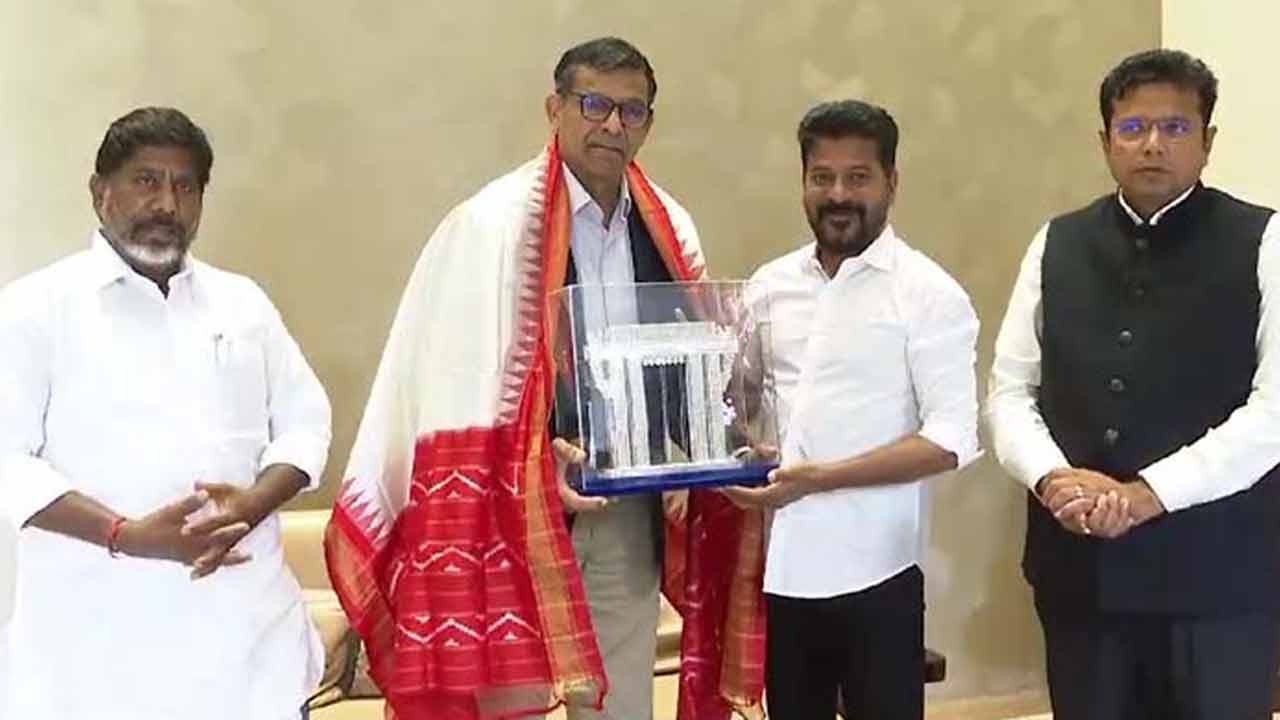 Raghuram Rajan | సీఎం రేవంత్‌తో ఆర్బీఐ మాజీ గవర్నర్‌ రఘురామ్‌ రాజన్‌ భేటీ