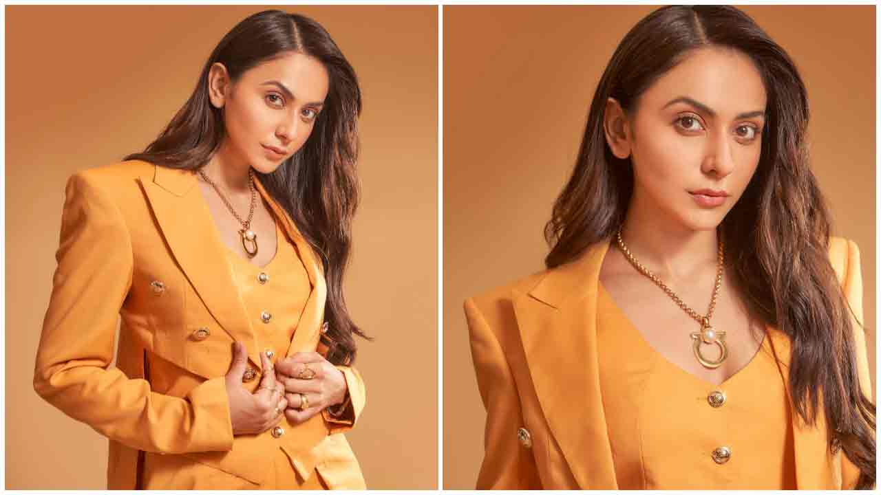 Rakul Preet Singh | ఓర చూపులతో గుచ్చేస్తున్న రకుల్ ప్రీత్ సింగ్..